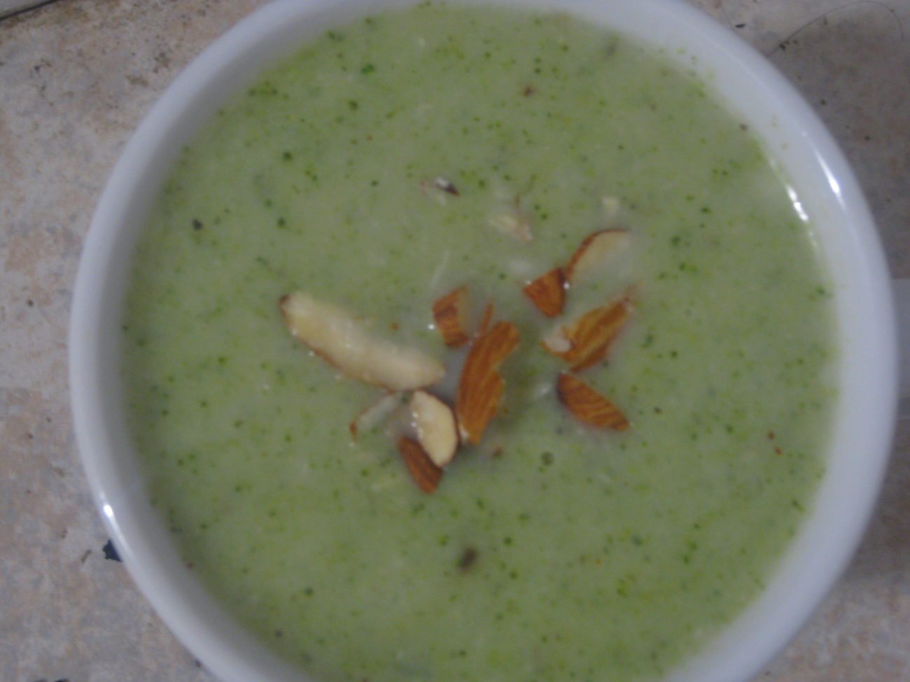 Broccoli and Almond Soup ब्रोकोली और बादाम का सूप a healthy soup recipe